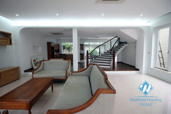 A big villa for rent in T Ciputra International Ha Noi City